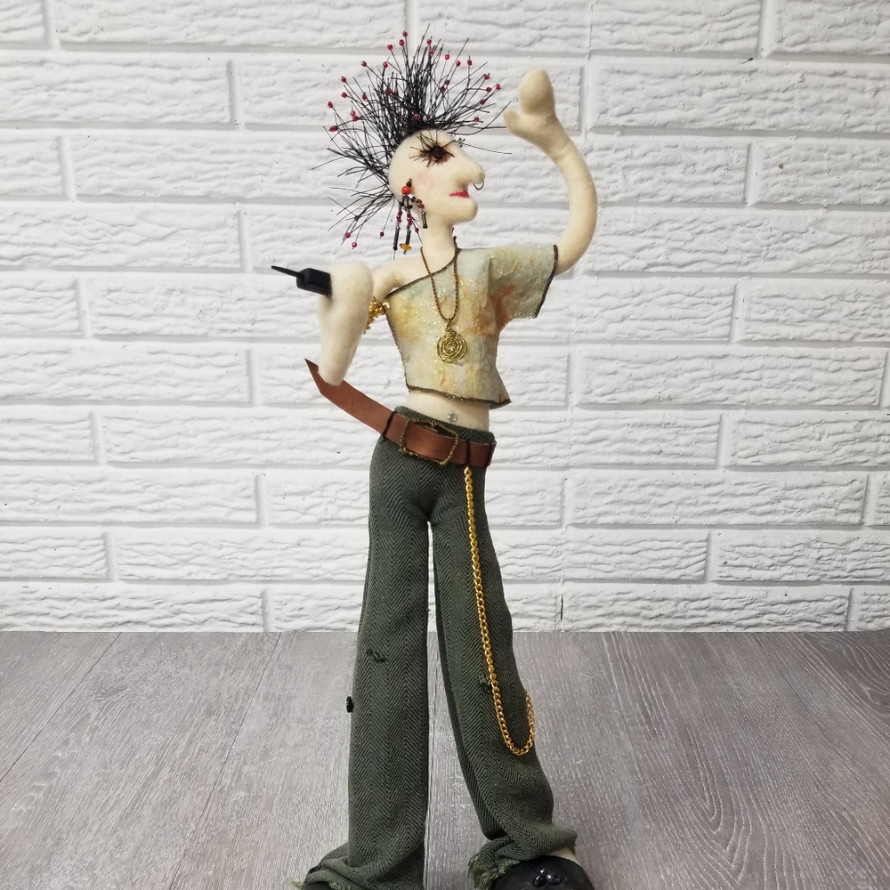 Punk Rocker Art decor doll - Picture 2 of 16